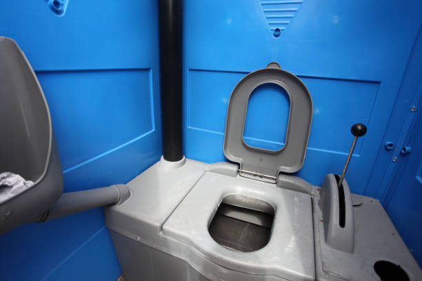 Best Standard Portable Toilet Rental in Dexter, GA